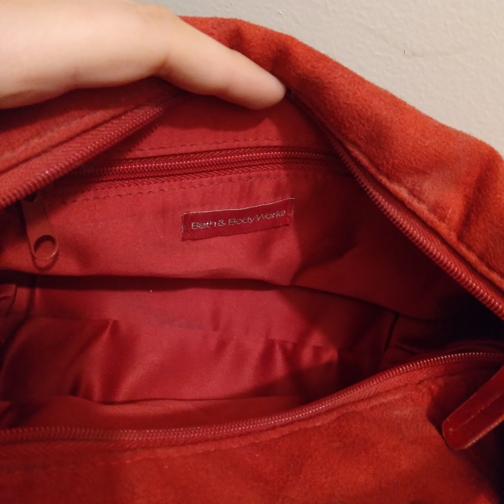 Red handbag - Picture 3 of 3